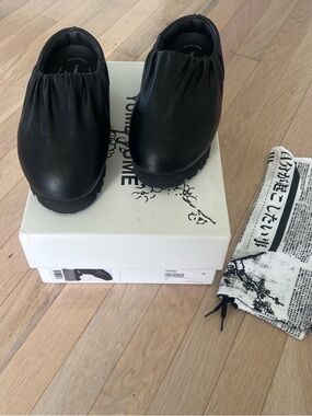 Black Women’s Slip-On Clog Shoes - Unknown Brand